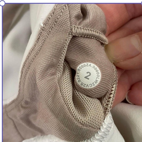 Lululemon wunder train longline sports bra - Picture 4 of 5